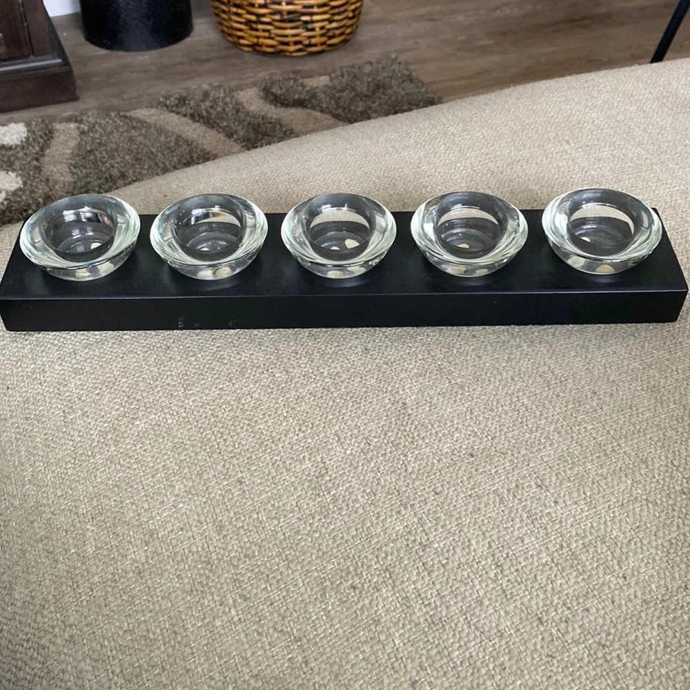Vintage Pier 1 Black Wood 5 Glass Tea Light Candle Holder Tray.